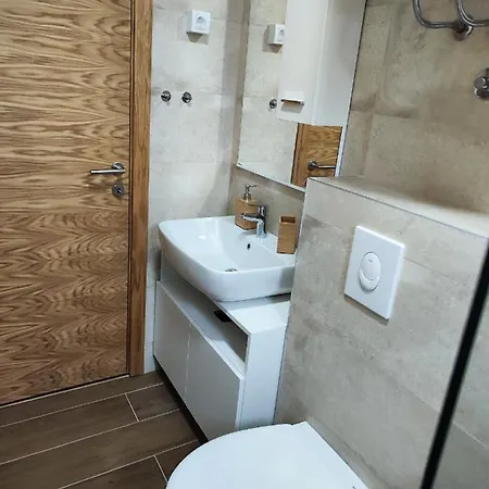 Lägenhet Maxx Obucina Kapije